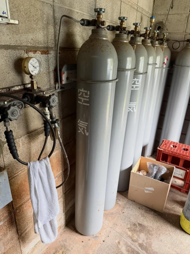 本業の準備が始まると…
5/1の予報。はずれますように。

#三宅島 #スナッパー